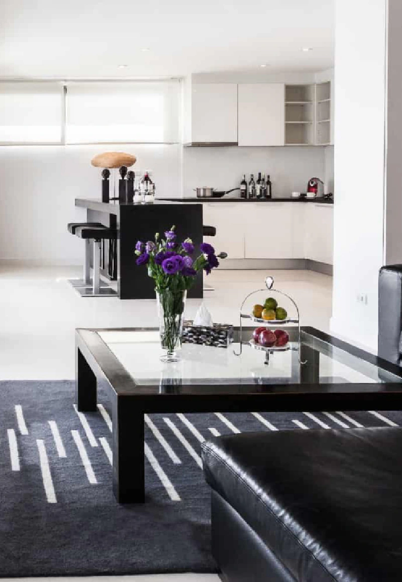 One Bedroom Grand Deluxe Pool Access