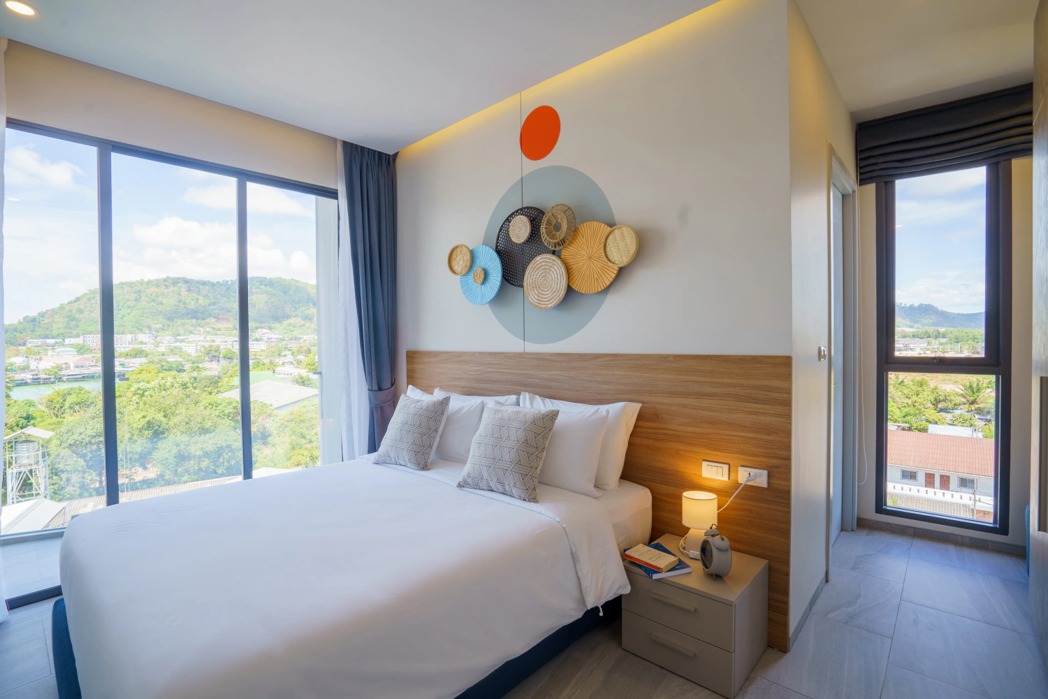 The Two Bedroom Master Corner