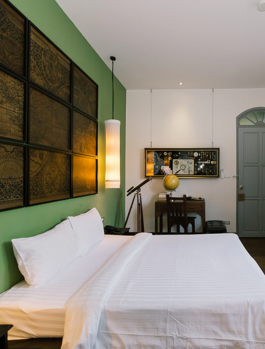 Superior Traveler Room