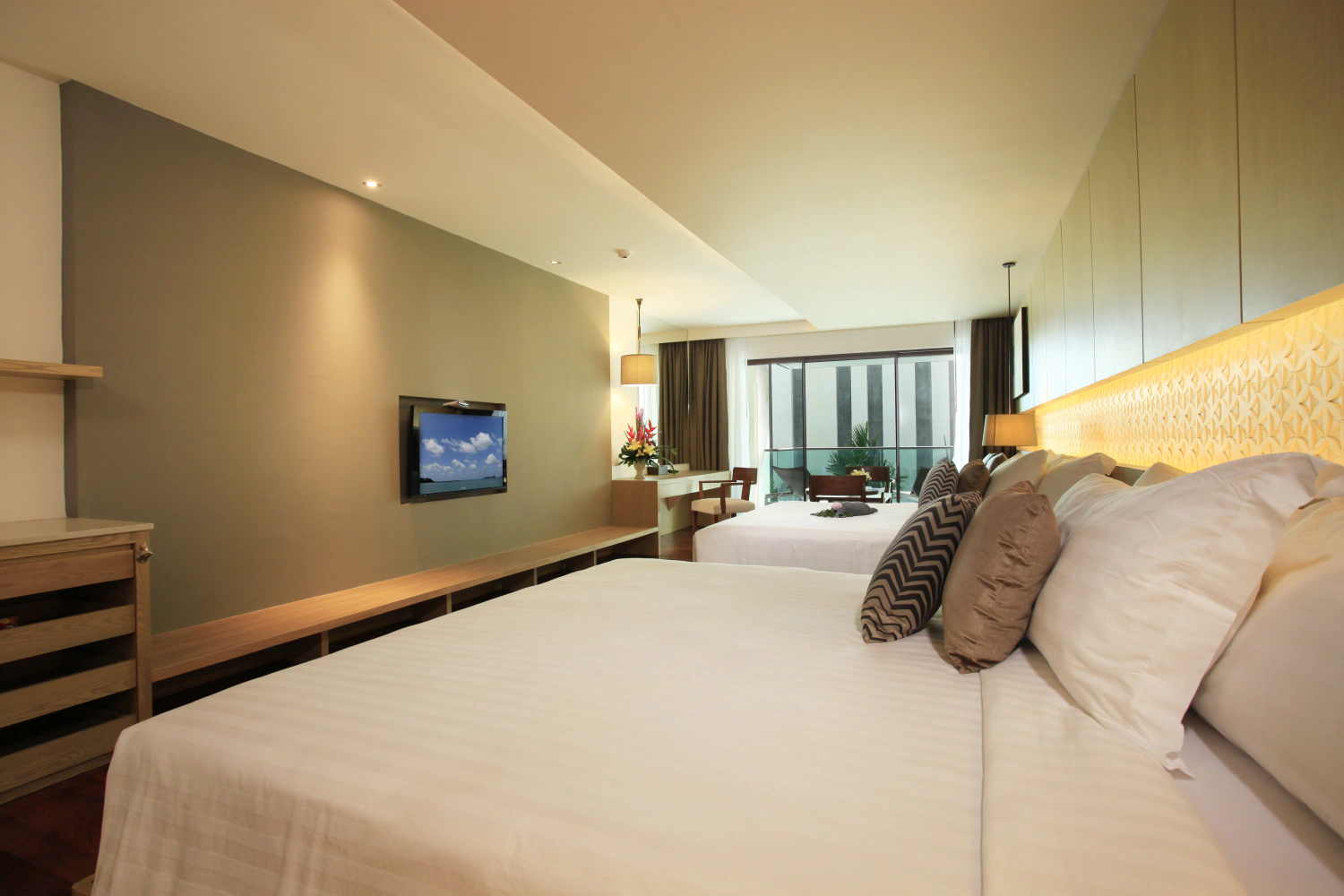 Sunset Grand Deluxe Pool Access