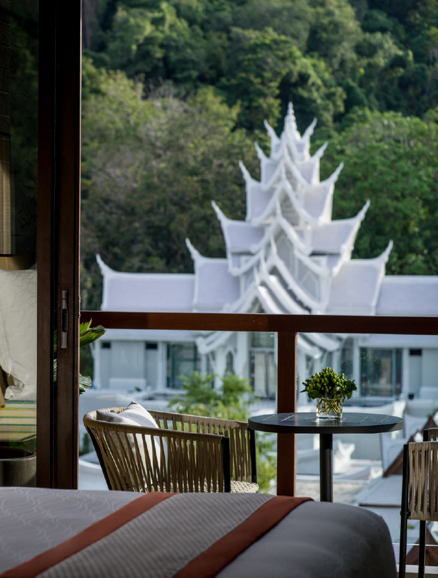 Classic Mountain View Room