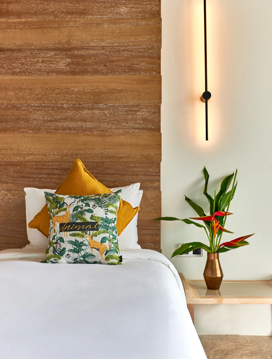 Deluxe Garden Access