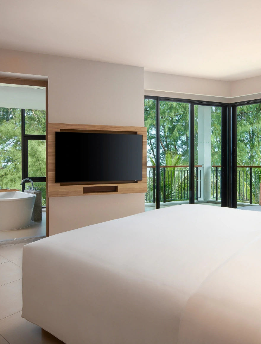 Signature Suite Oceanfront