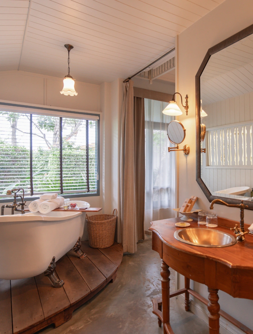 Beach Villa with Partial Sea View