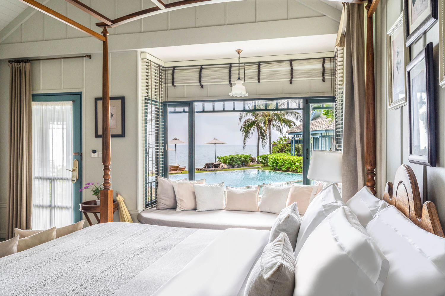 Beach Villa with Sea View