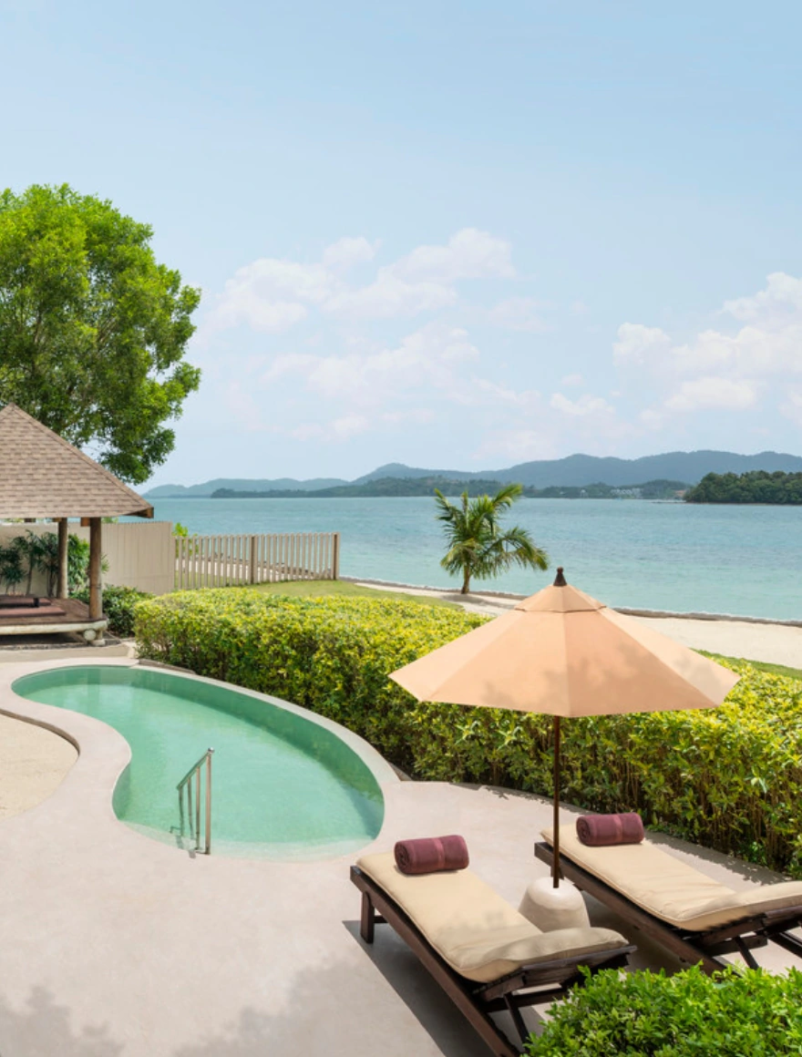 One Bedroom Pool Villa Beachfront