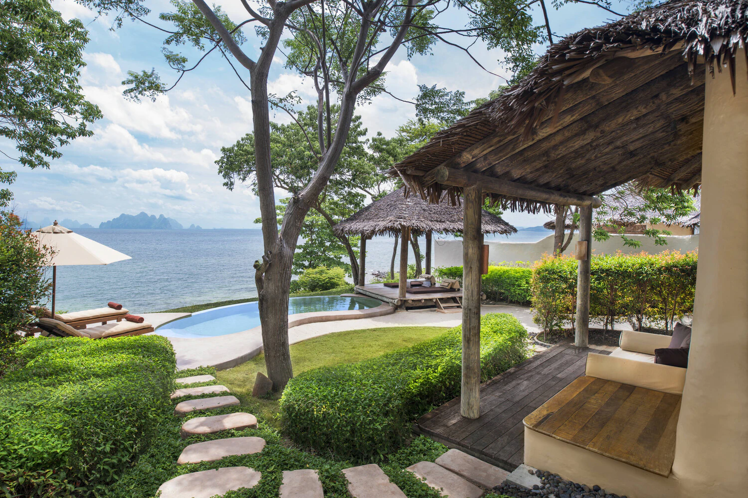 One Bedroom Pool Villa Sea View