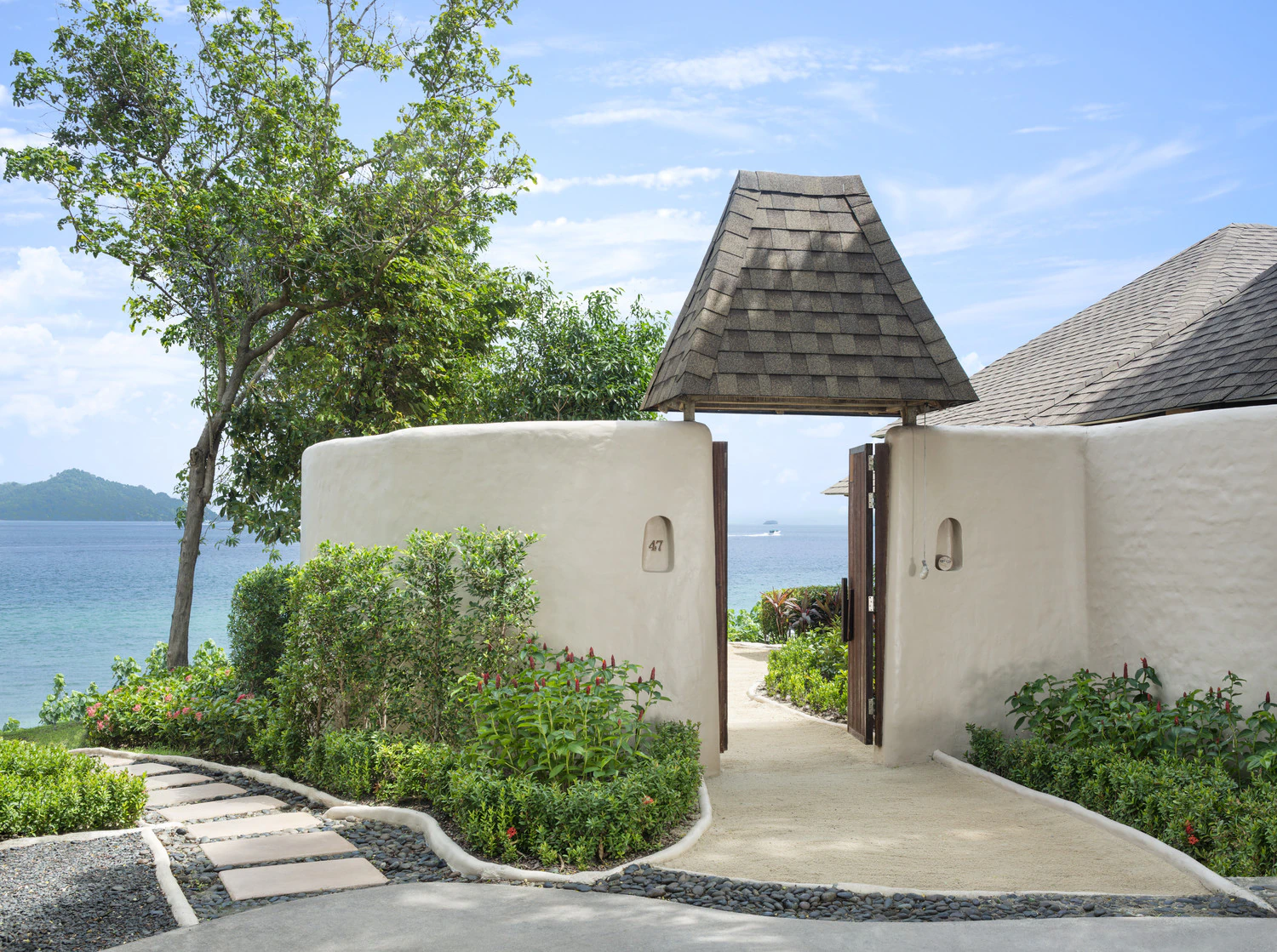 One Bedroom Pool Villa Beachfront