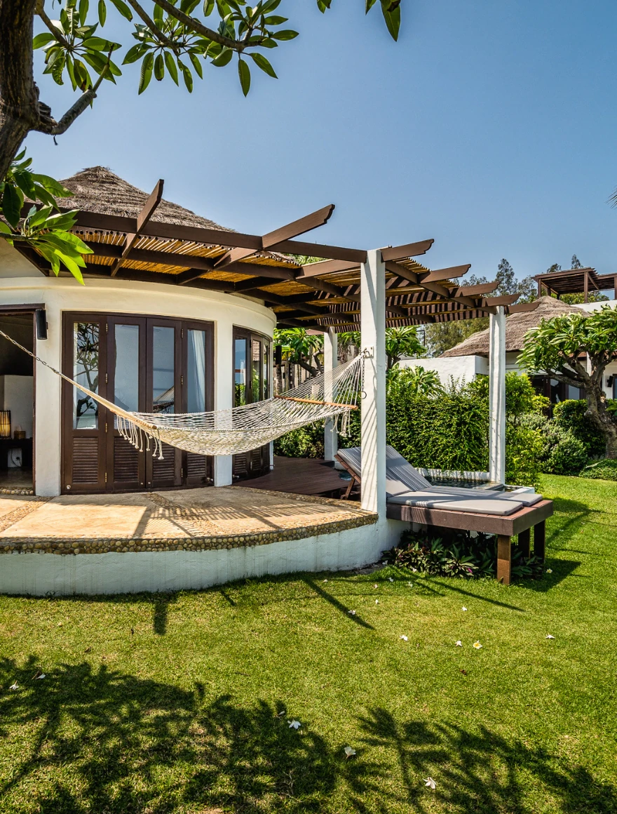 Beachfront Pool Suite