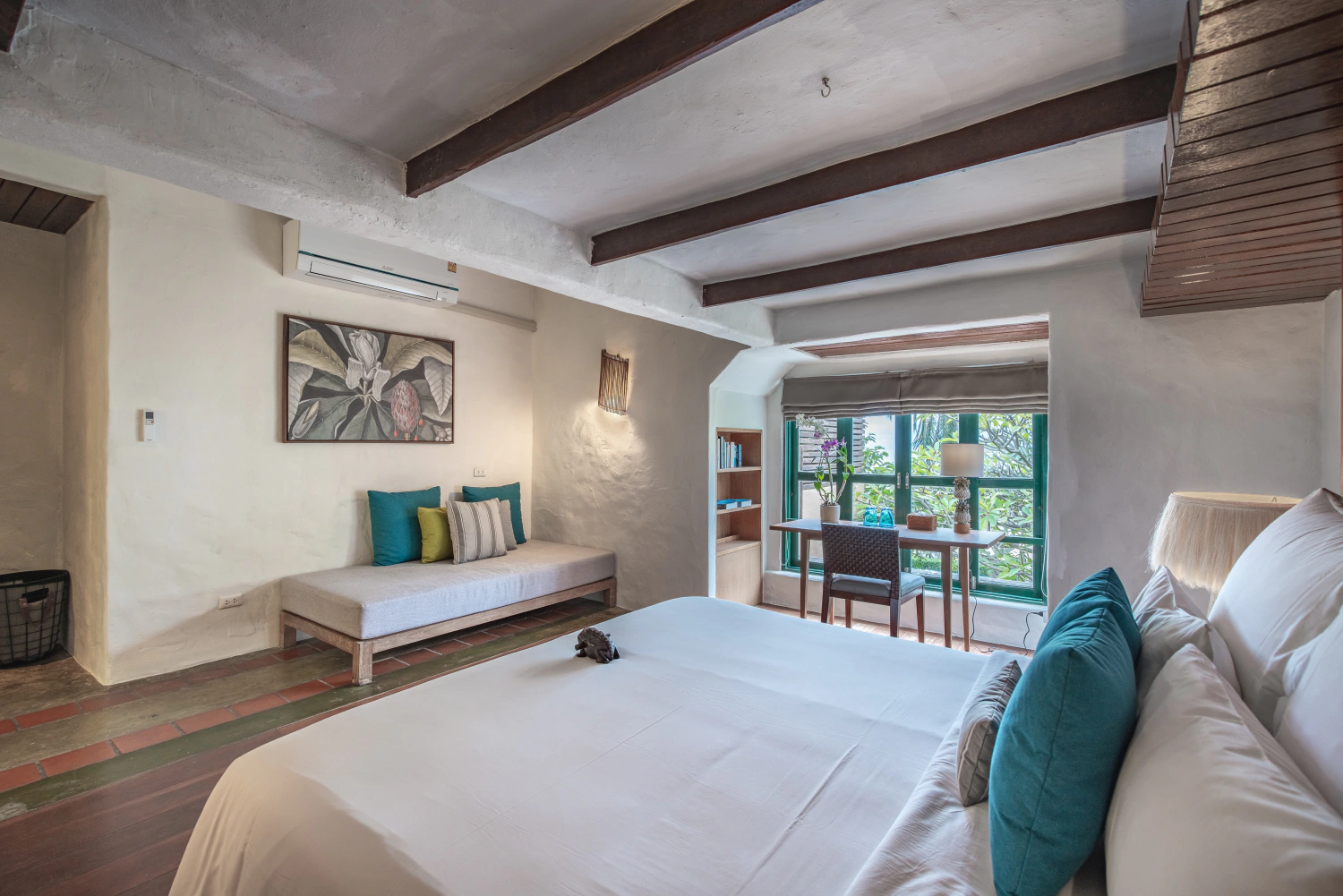 Two Bedroom Frangipani Beachfront Pool Access Suite