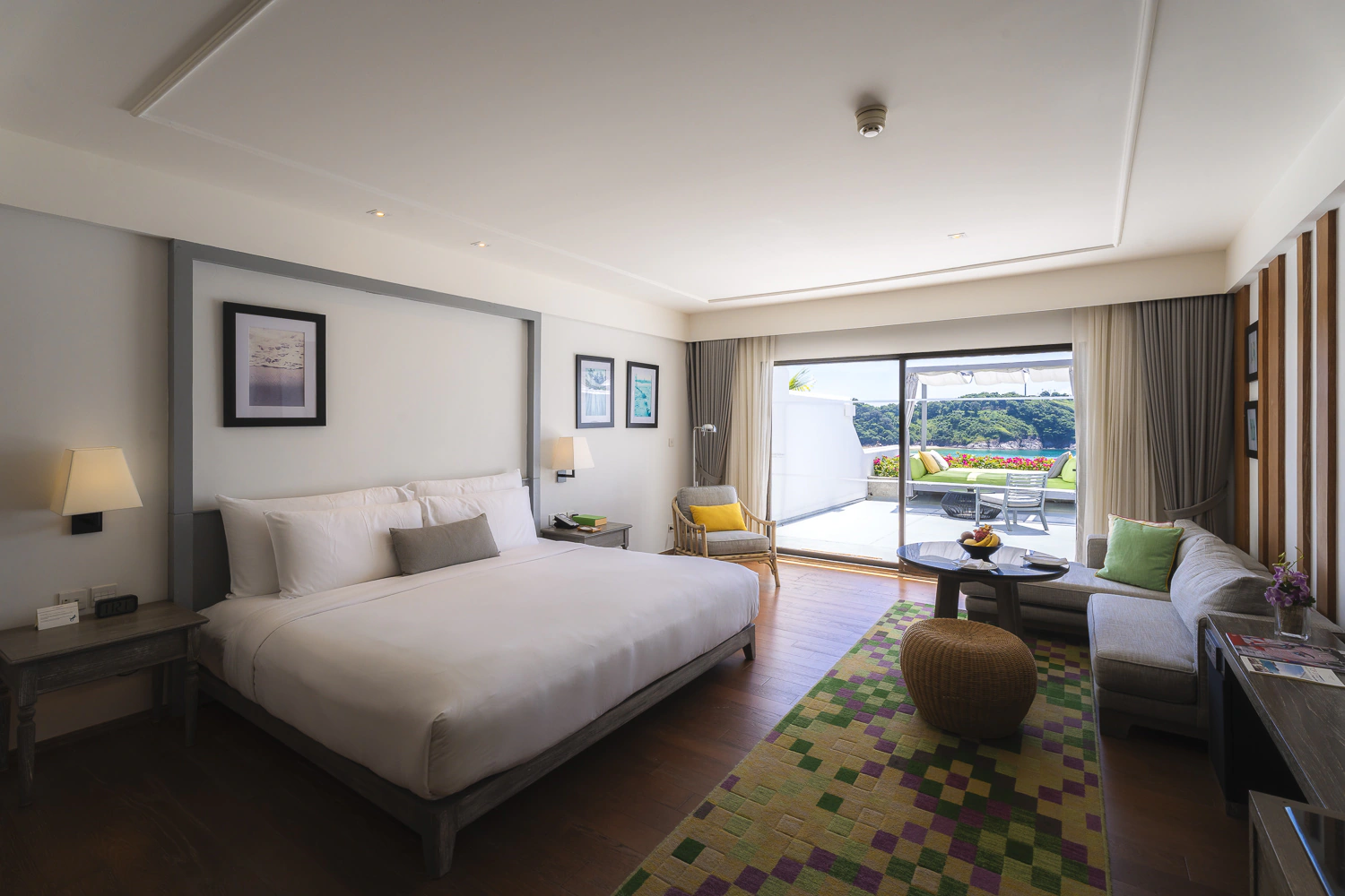 Grand Ocean View Room