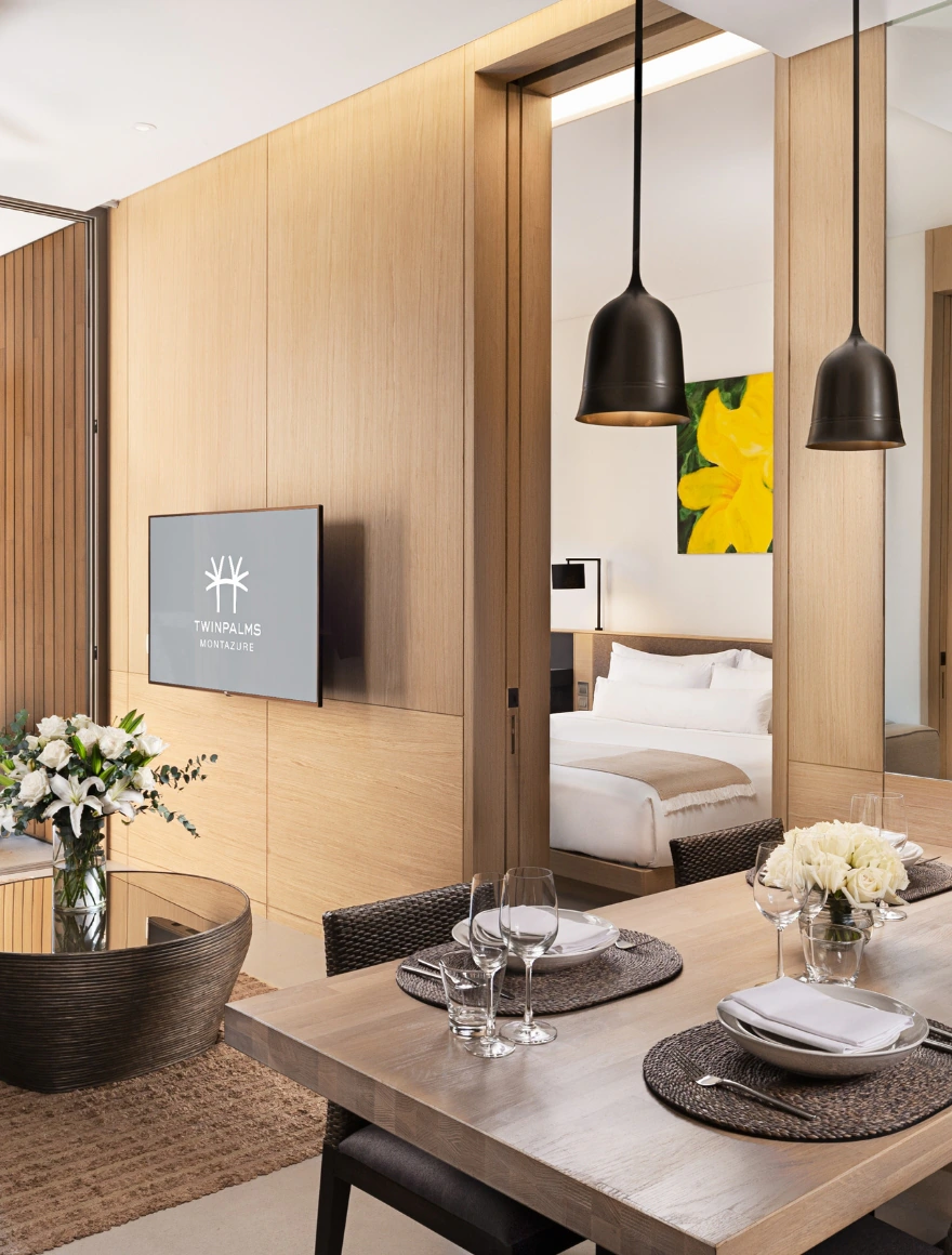 One Bedroom Grand Azure Suite