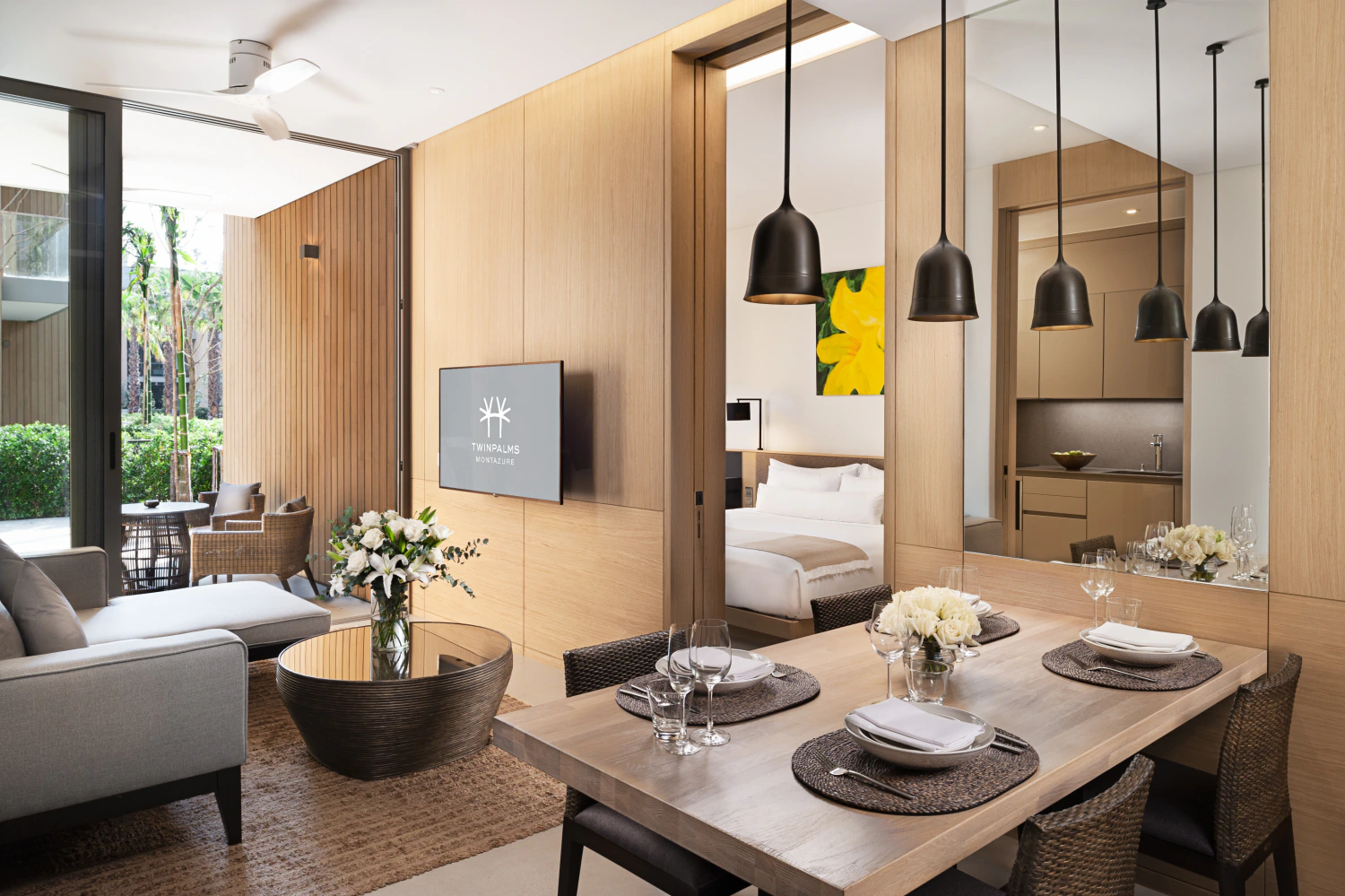 One Bedroom Grand Azure Suite