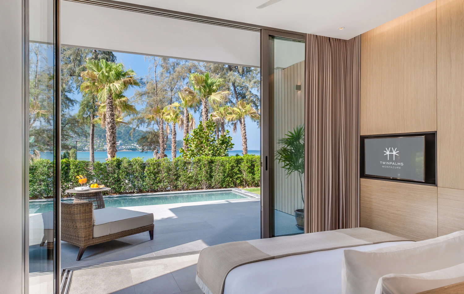 One Bedroom Grand Azure Sea View Pool Suite