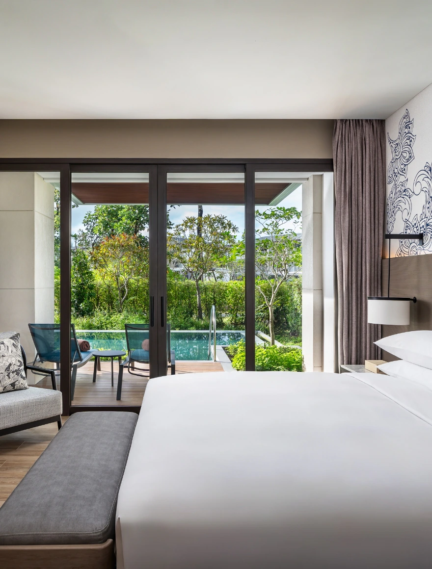 One Bedroom Suite Pool Access