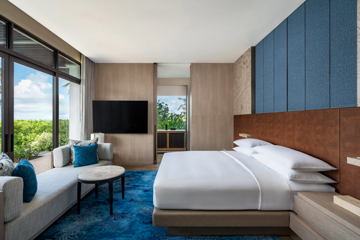 Beachfront Pool Villa