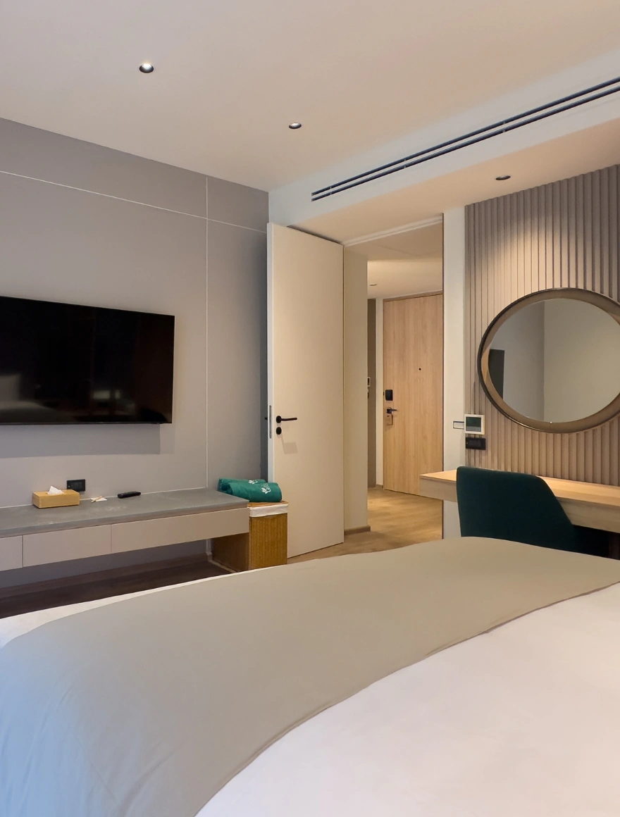 La Green Two Bedroom Suite with Jacuzzi