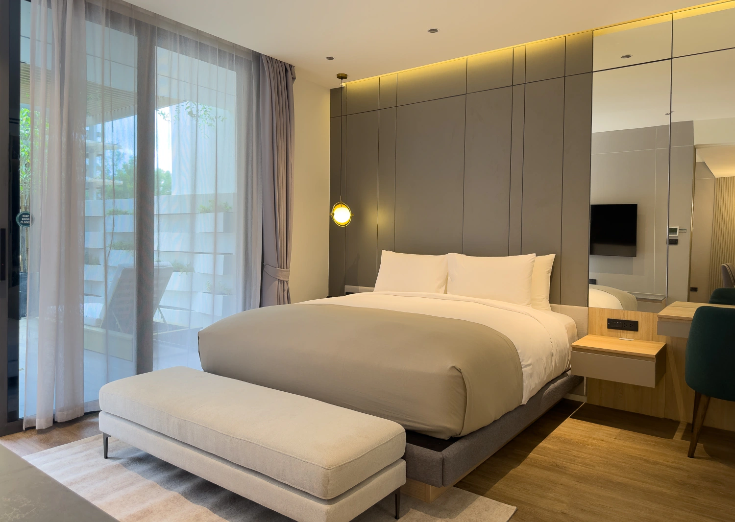 La Green Two Bedroom Suite with Jacuzzi