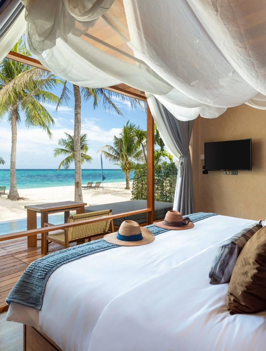 Sand Beachfront Pool Villa