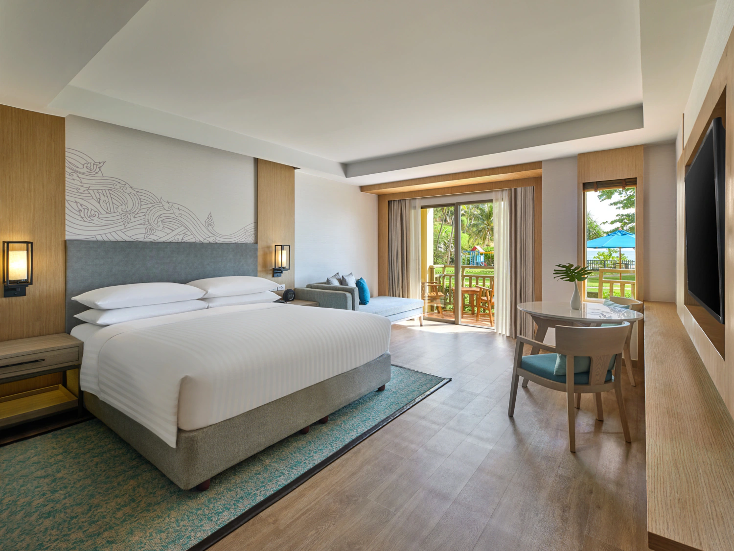 Larger Guest Room Ocean View Beachfront Access