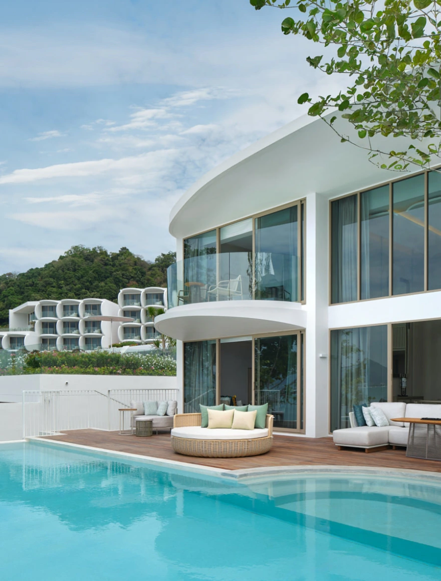 The Iconic Beachfront Pool Villa