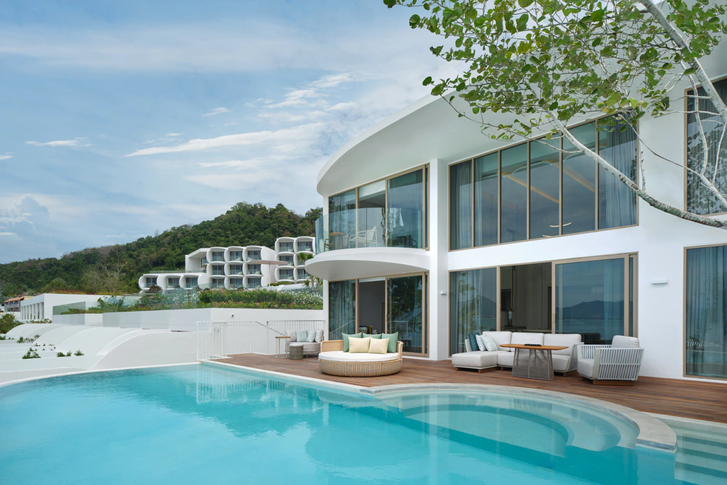 The Iconic Beachfront Pool Villa