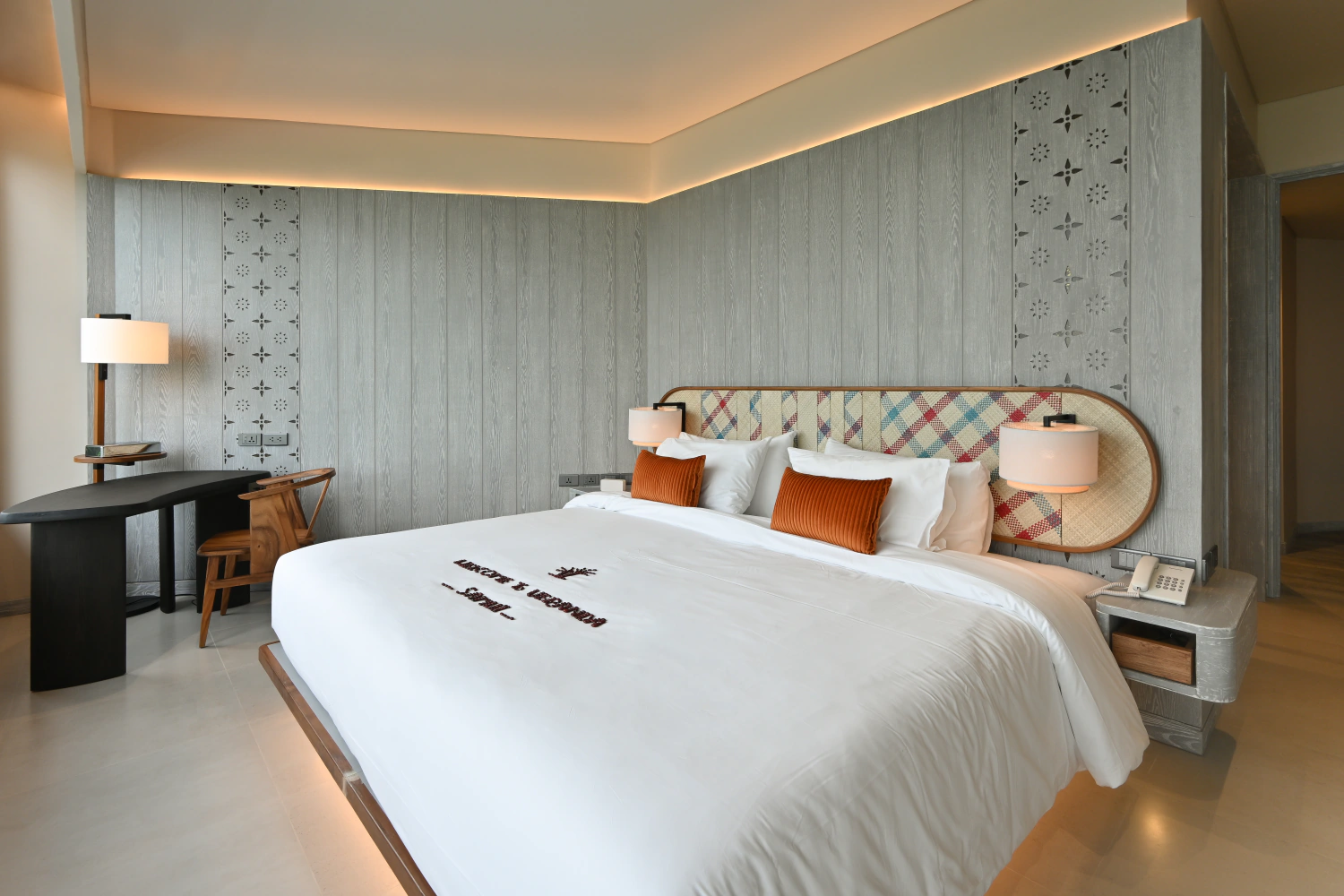 Lofty Suite Ocean View