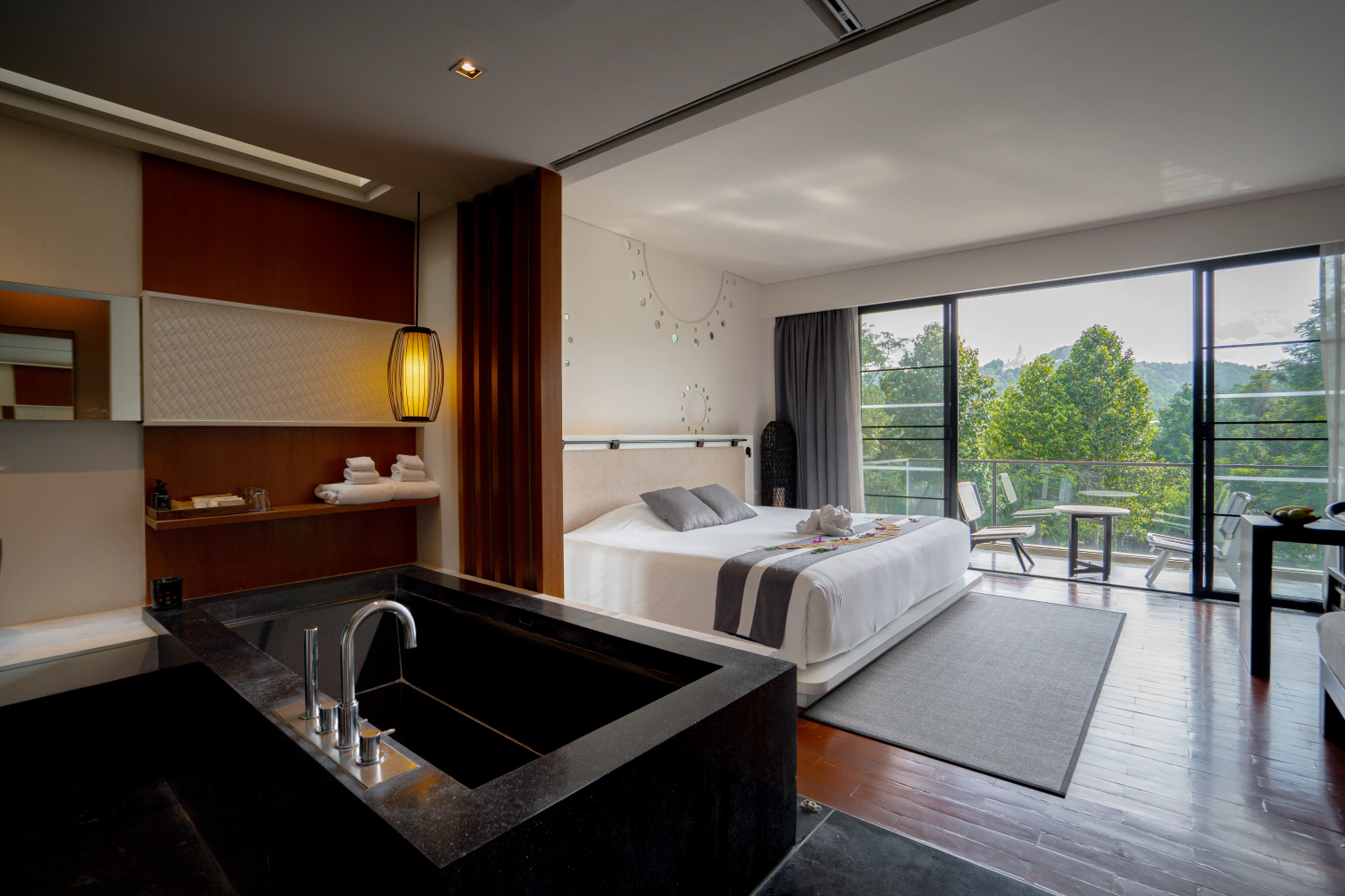 Valley Deluxe Scenery