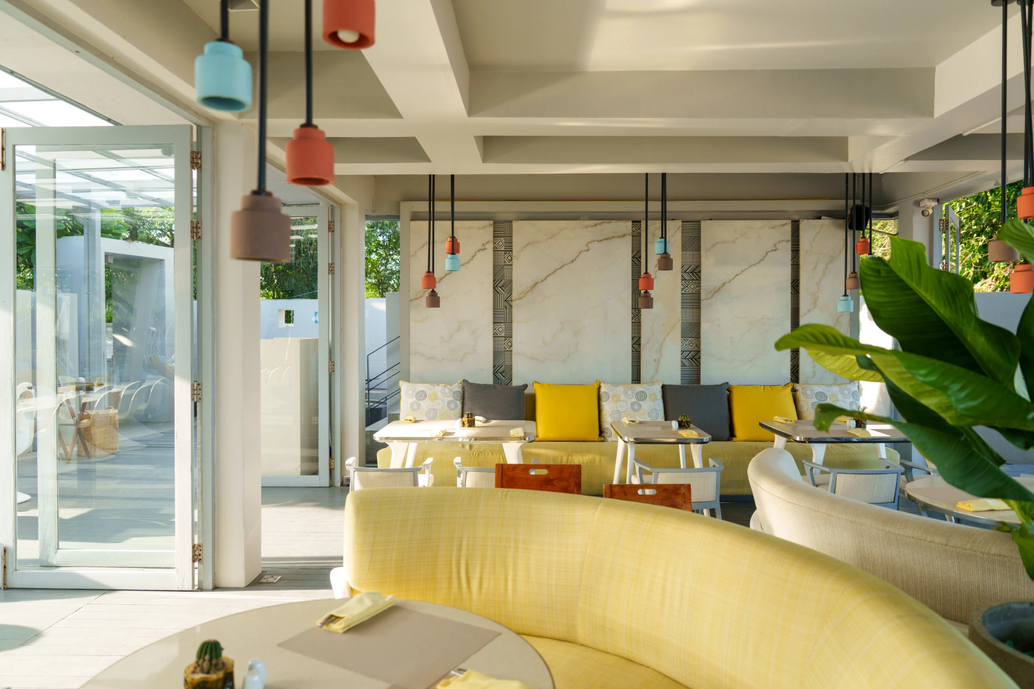 I SEA Beach Bar & Restaurant