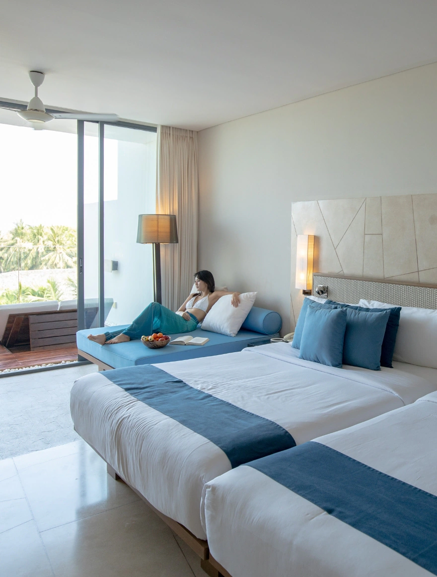 Premium Deluxe with Plunge Bath