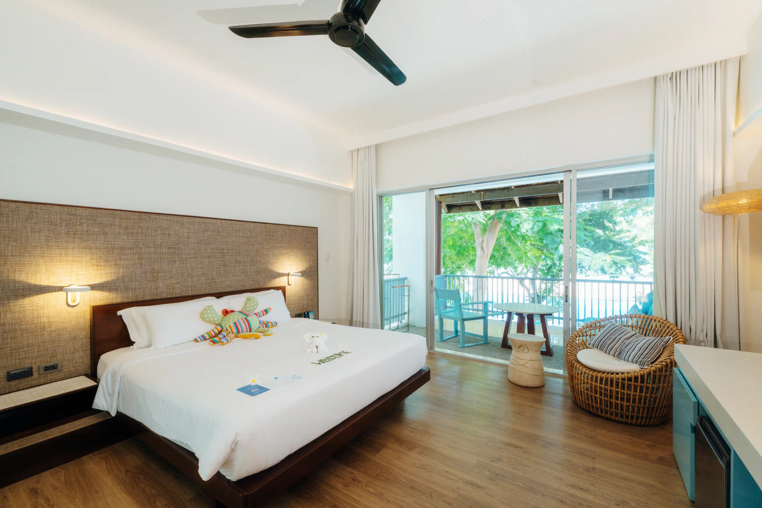 Two Bedroom Veranda @ Sea