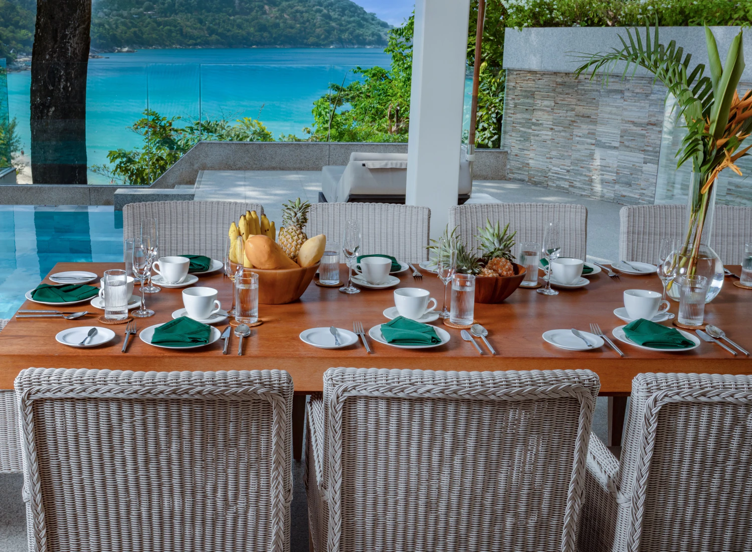 Service & Hospitality