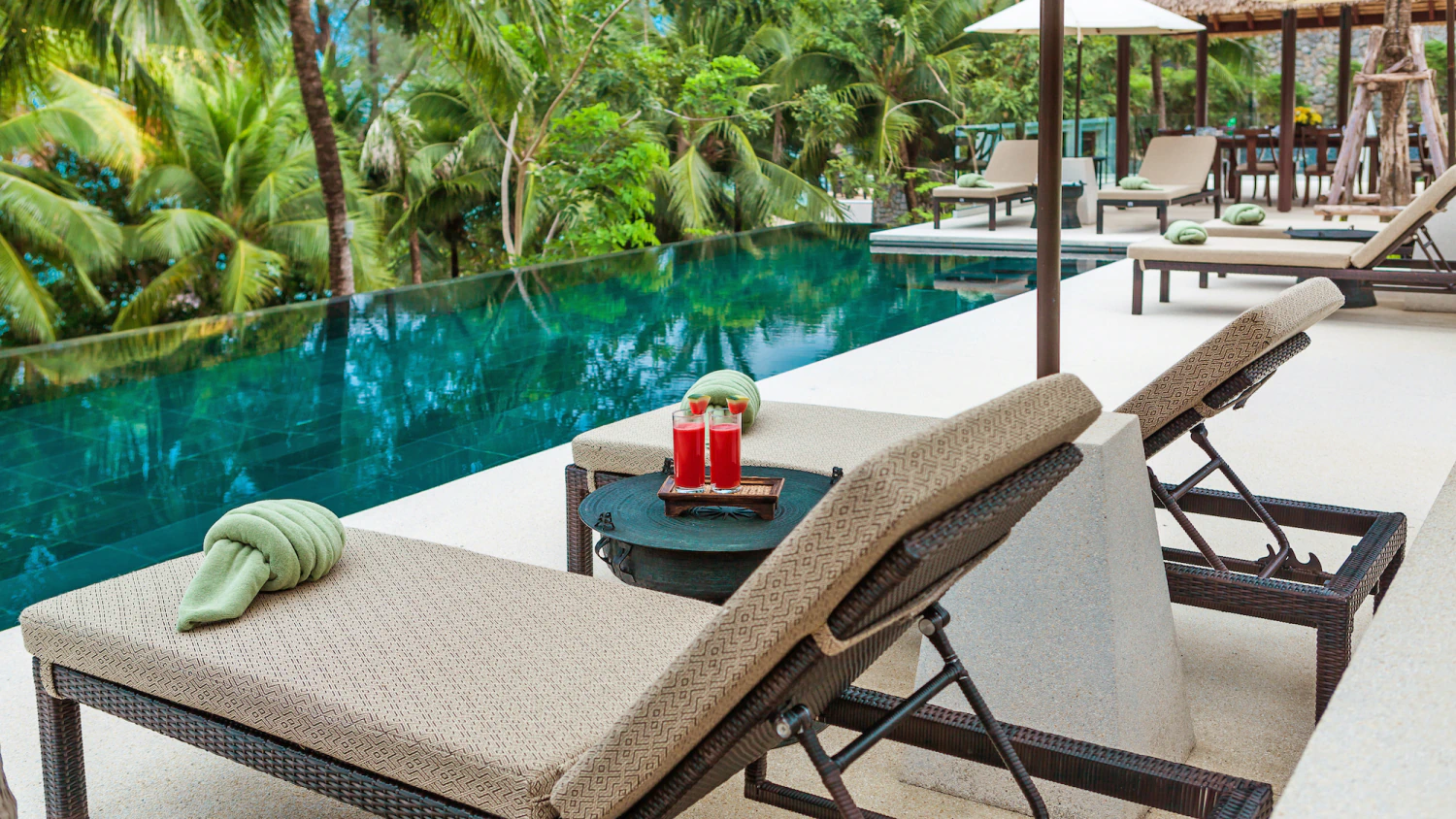 Service & Hospitality