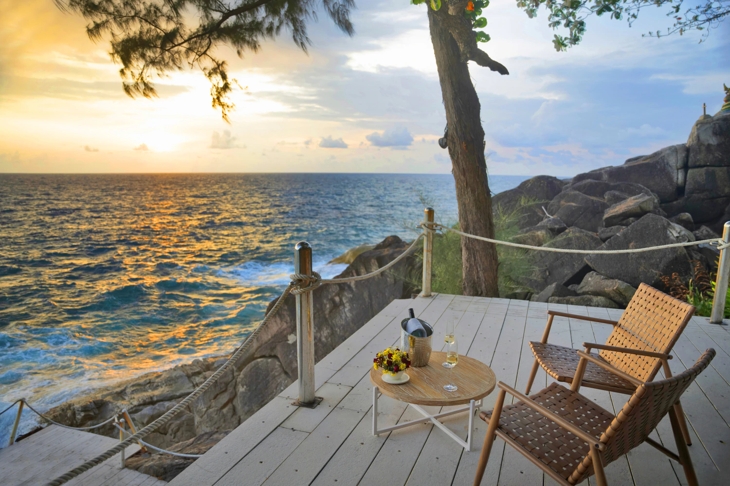 Service & Hospitality