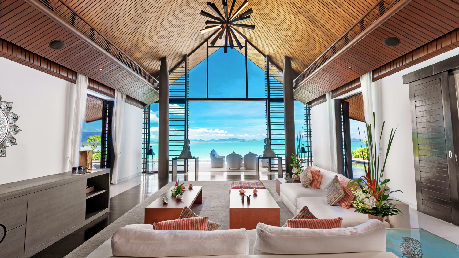 Living & Dining Area