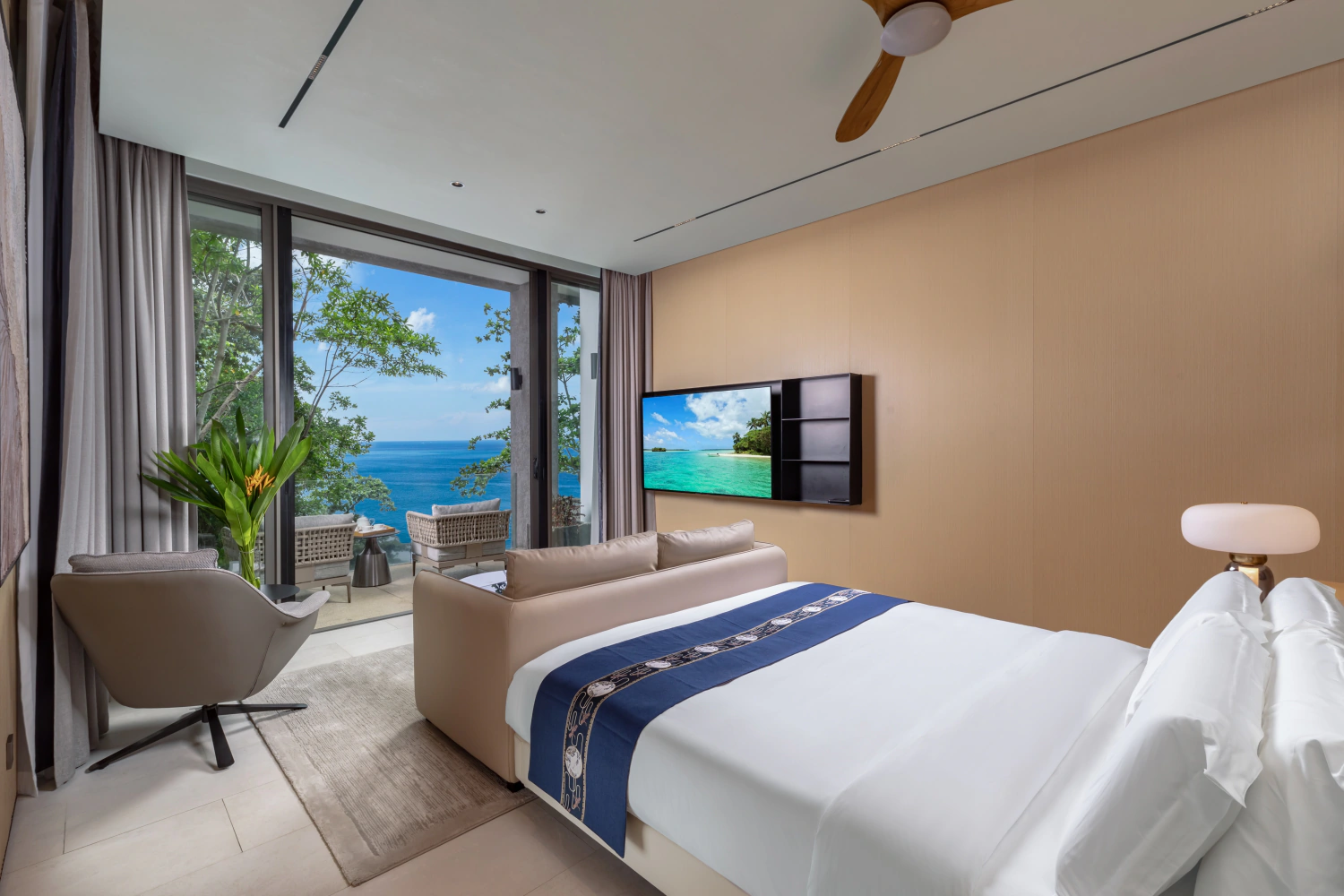 Guest Room 4