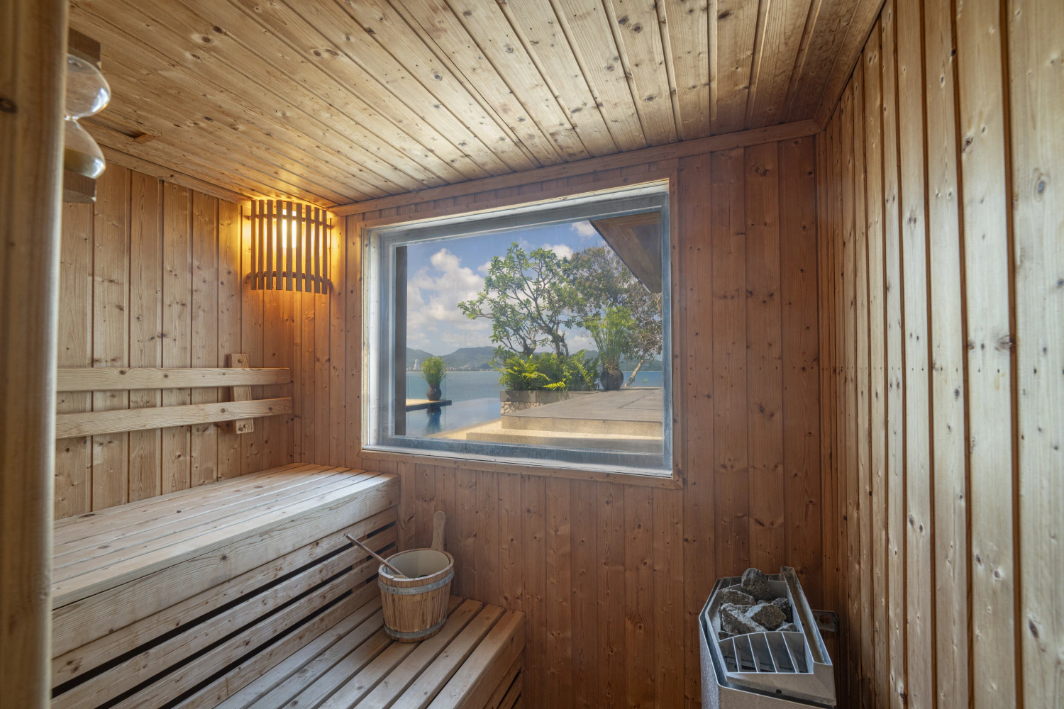 Sauna & Steam Room