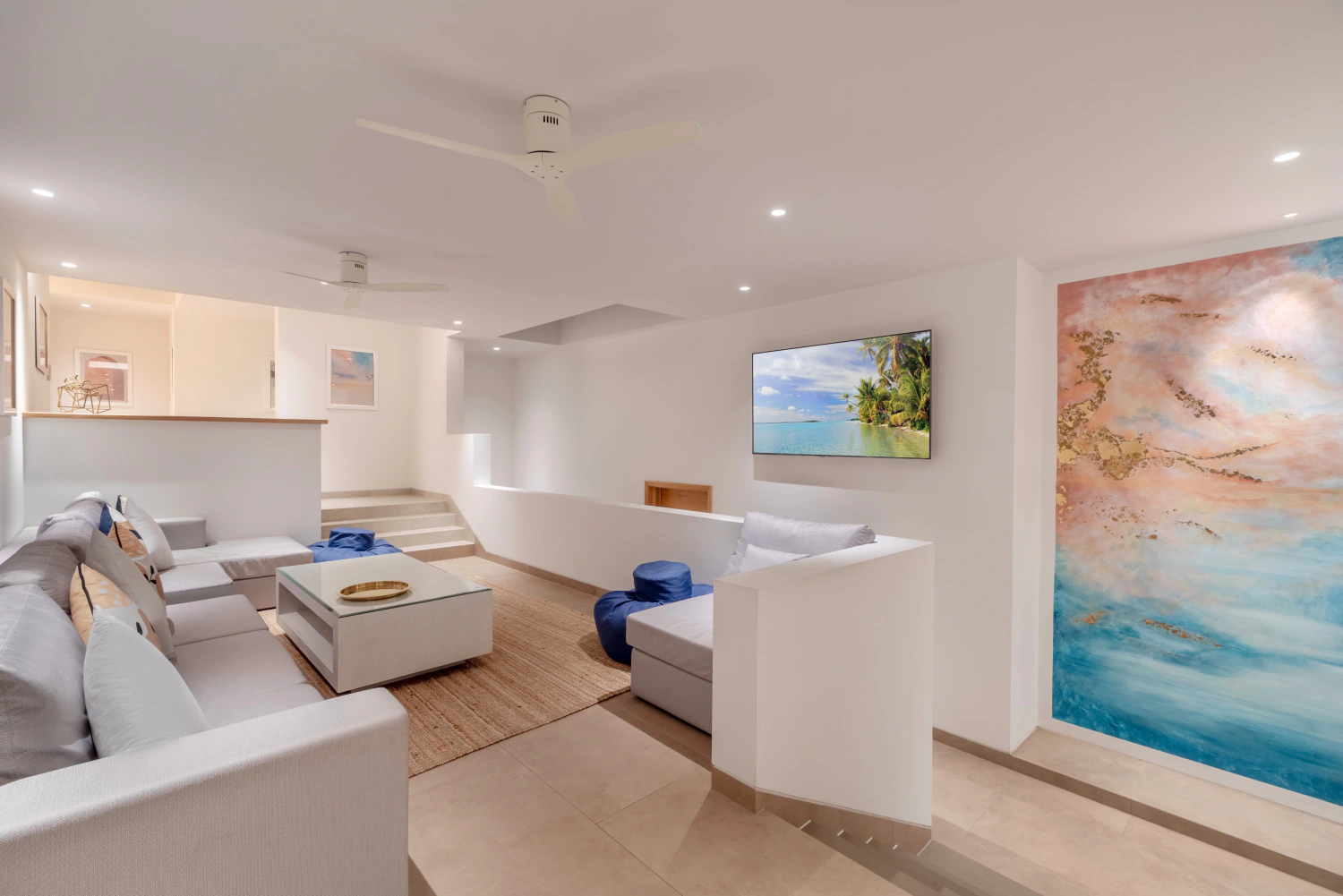 Entertainment & Fitness Area