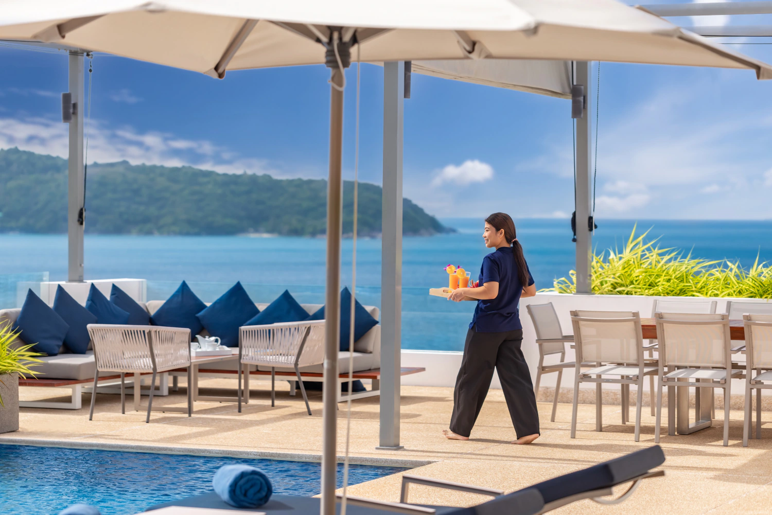 Service & Hospitality