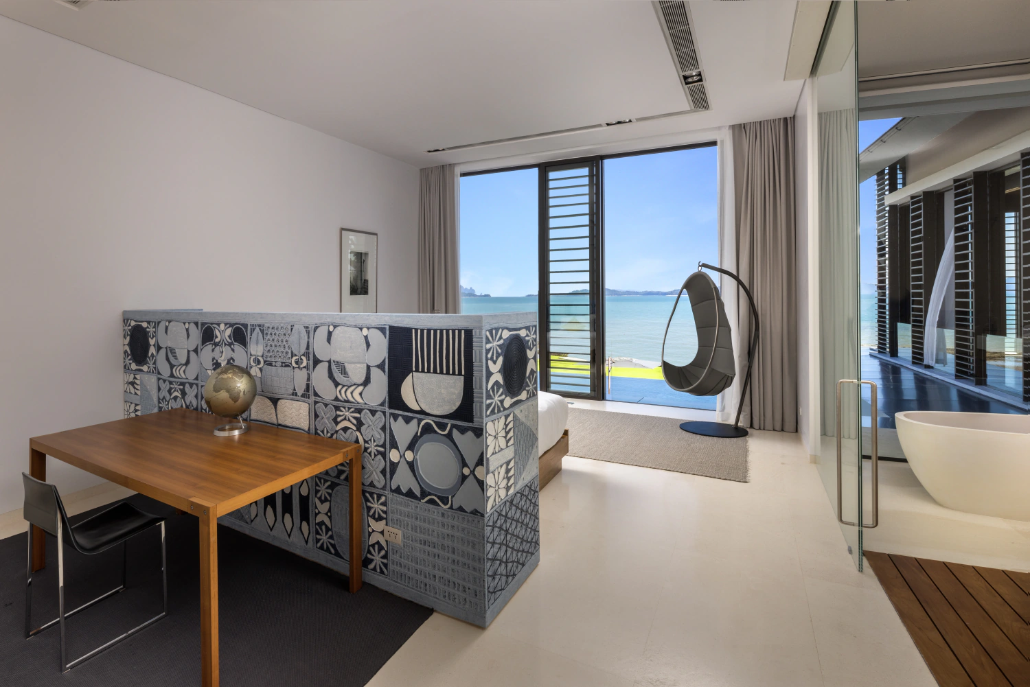 Guest Room 4