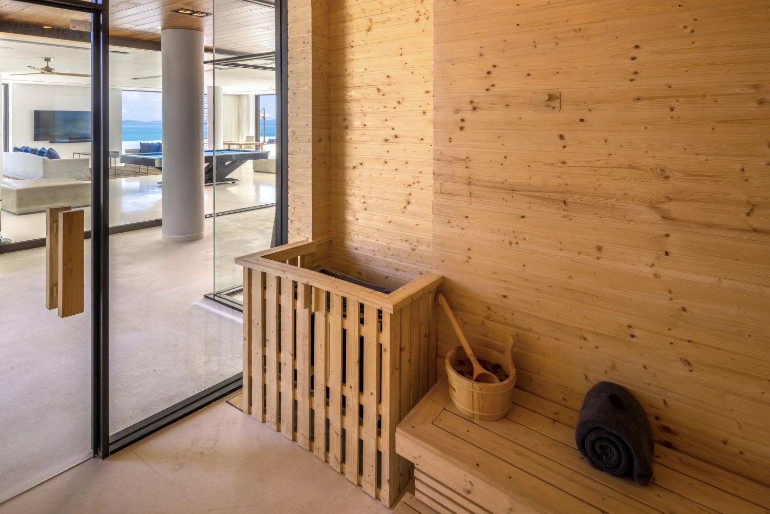 Sauna & Steam Room