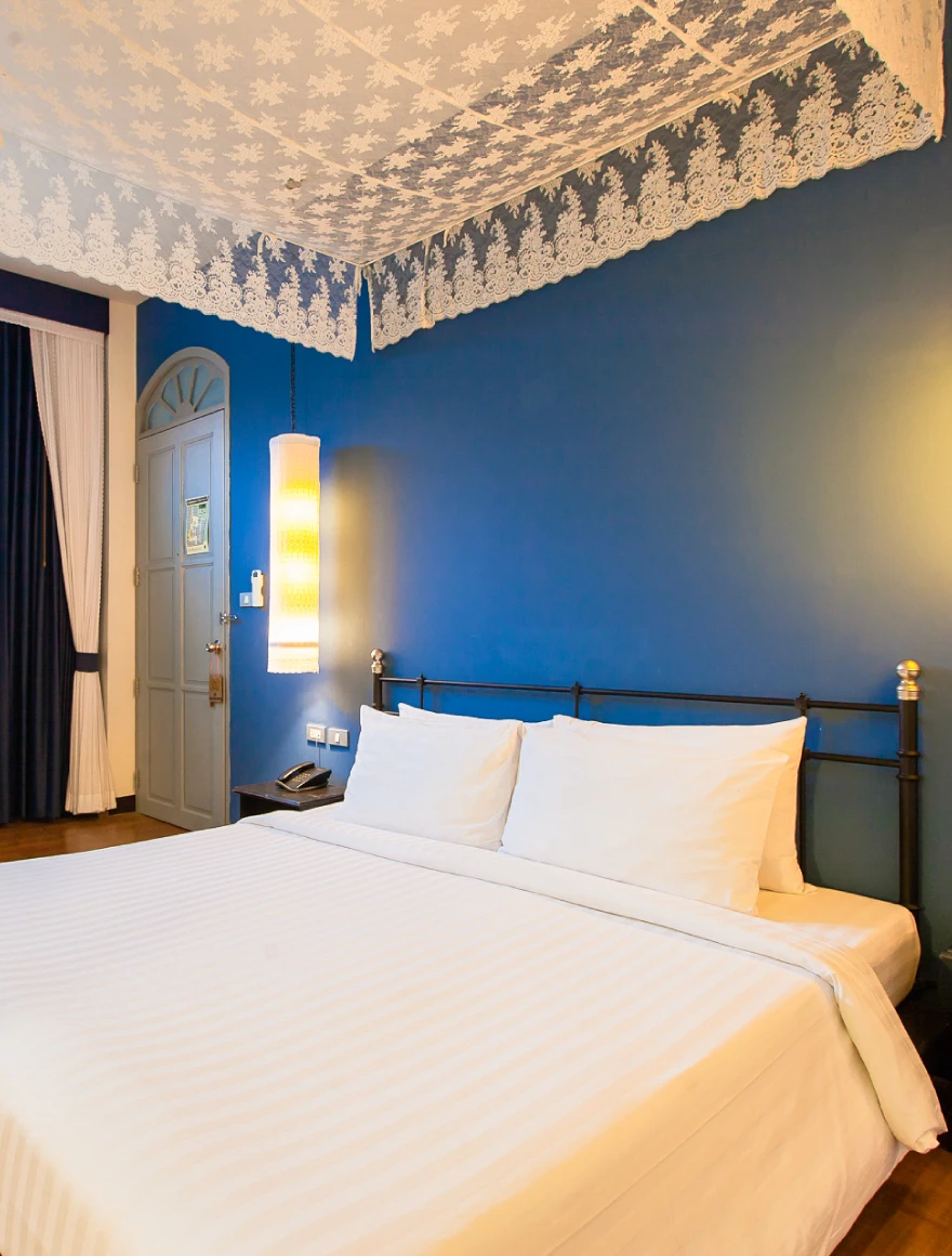 Deluxe Noble Room