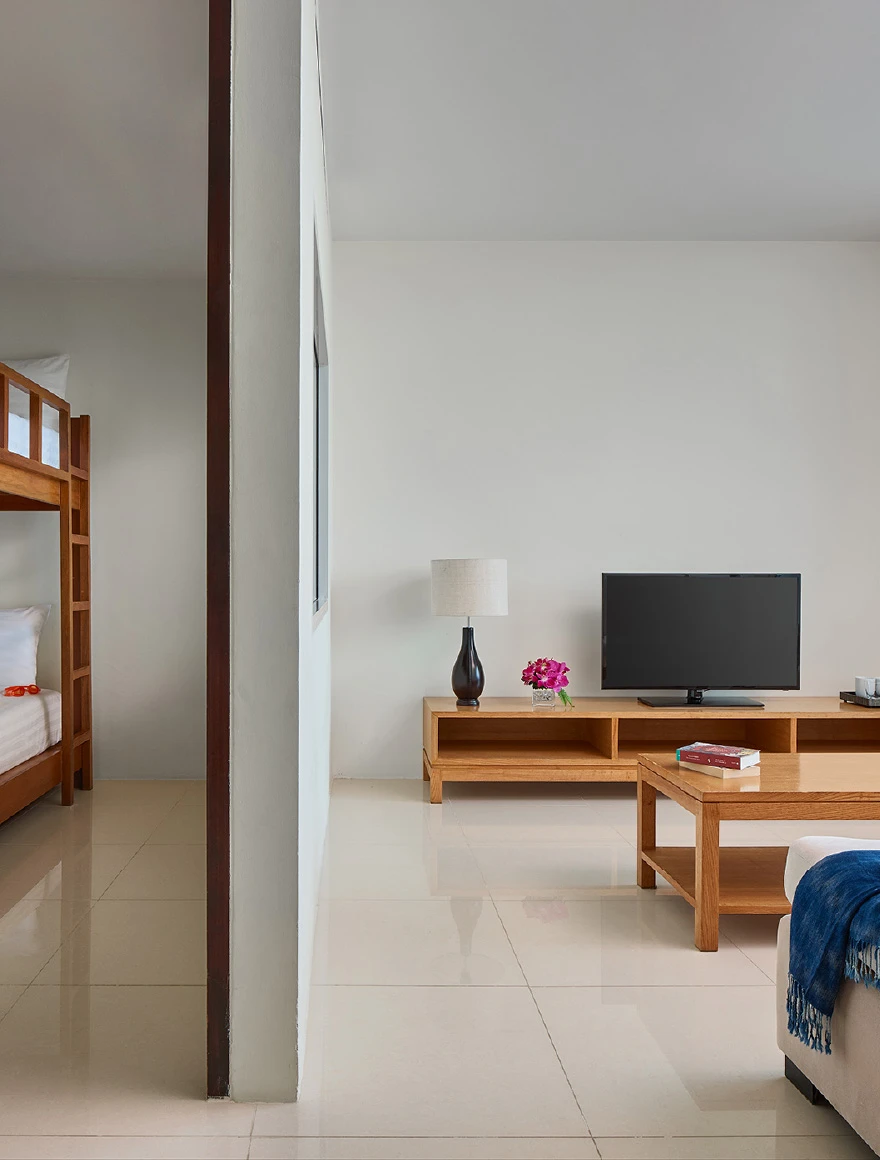One Bedroom Family Suite No Balcony