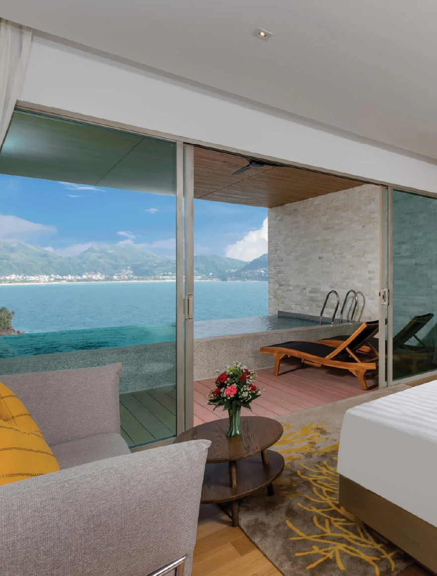 Pool Suite Ocean View