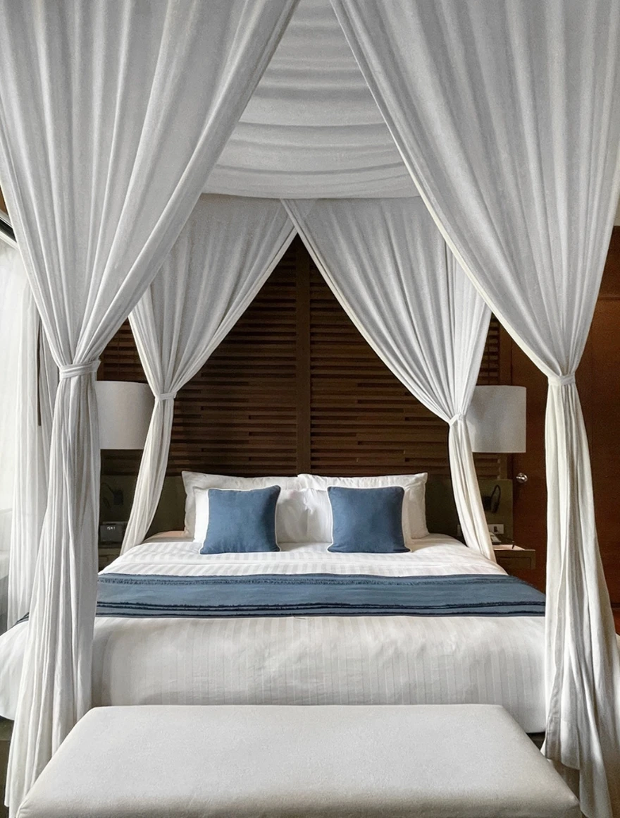 Family Pool Suite