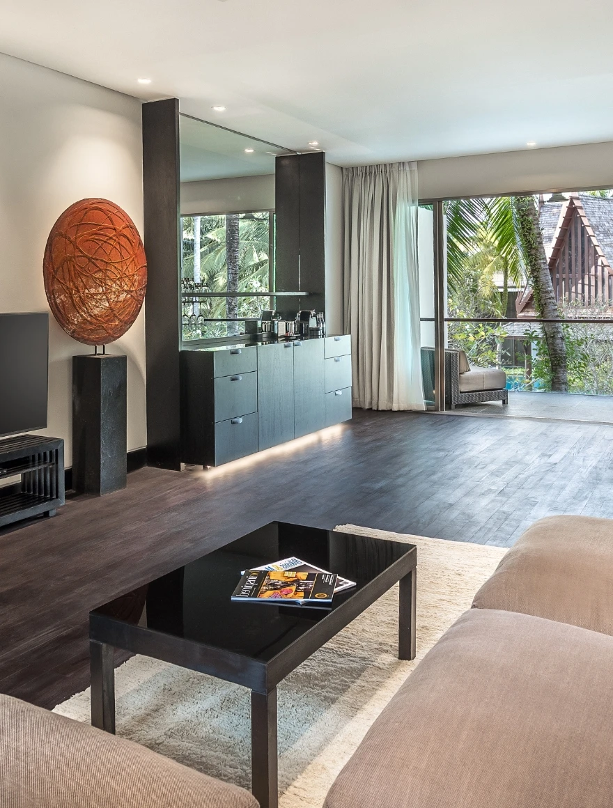 Lagoon Suite