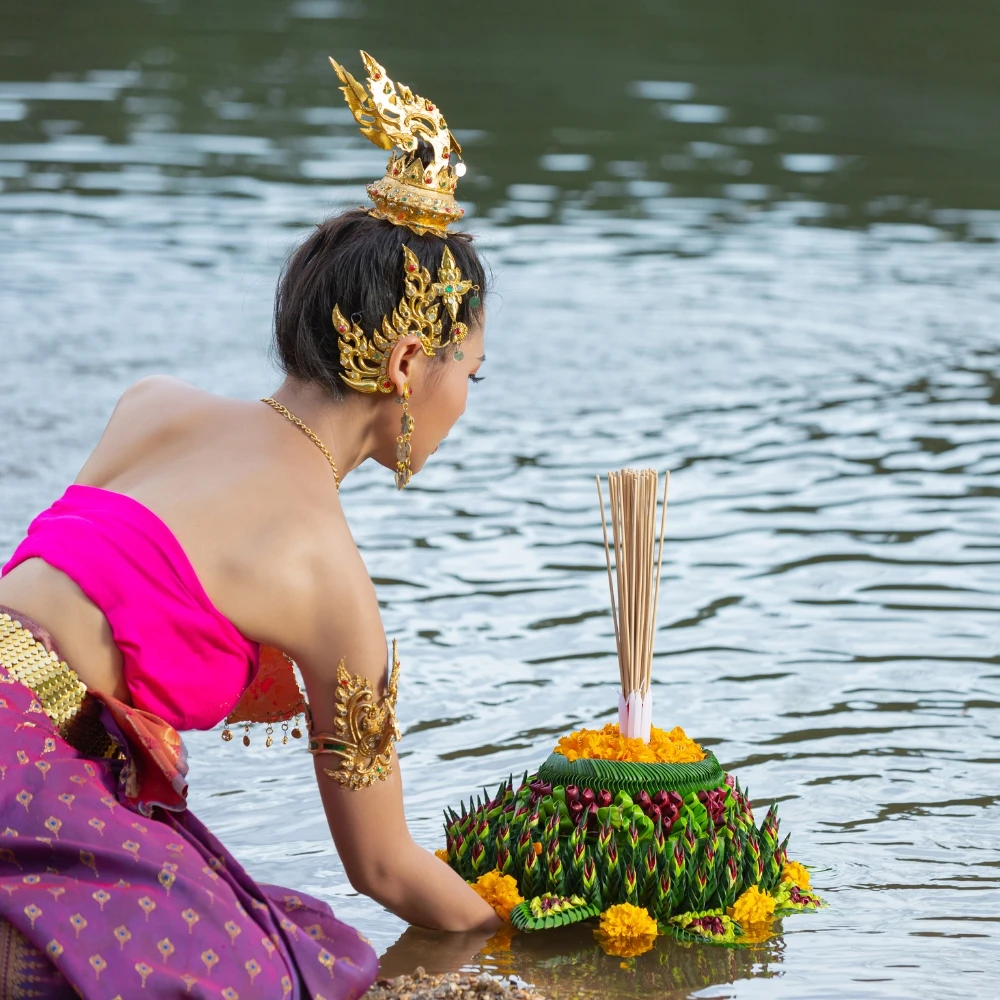 Loy Krathong – Thailand's magical festival of lights