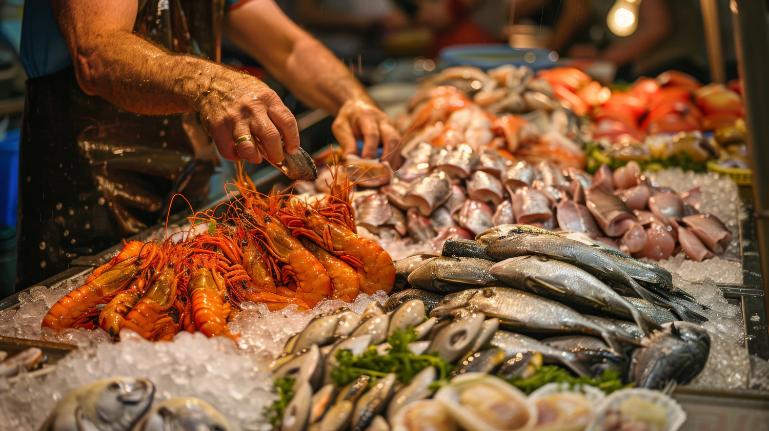Fisch und Meeresfrüchte an Thailands Küsten