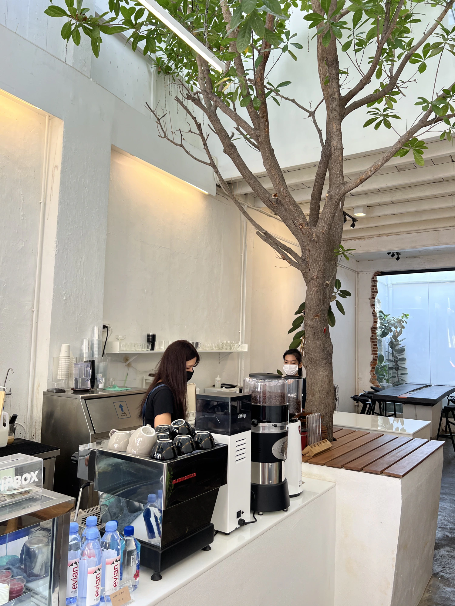 ROÔF Pudding & Café