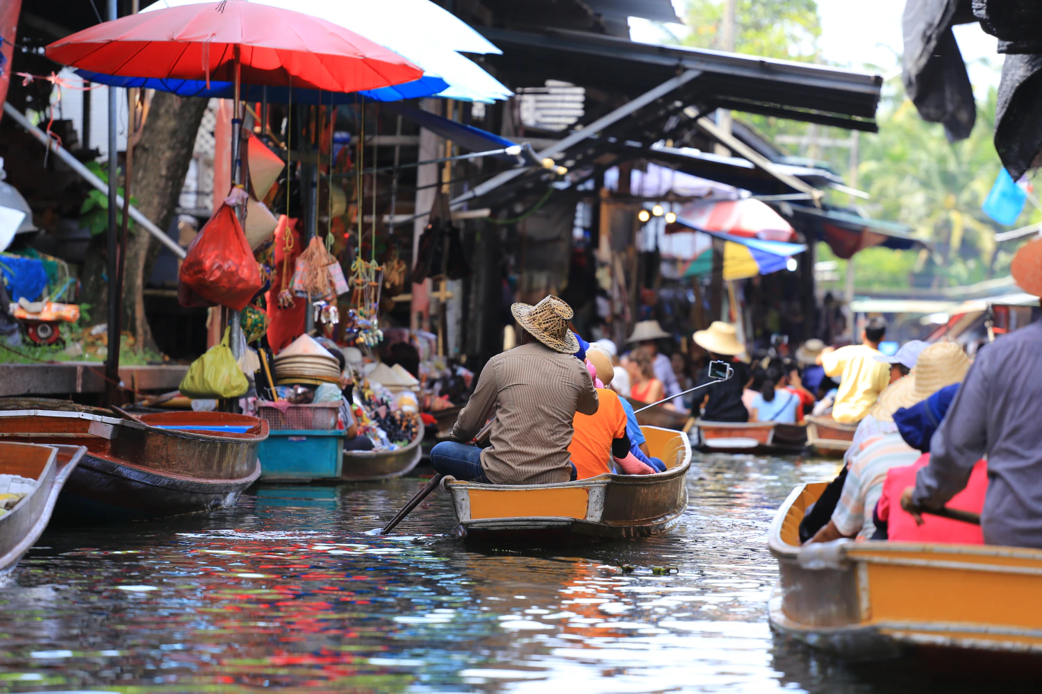 Khlong Lat Mayom Floating Market